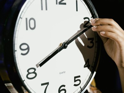 Time to  Spring Forward  on Sunday, March 9th: The History, Debate, and Impact of Daylight Saving Time